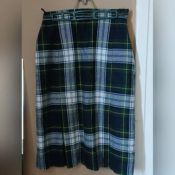 Vintage Rothmar Of Scotland plaid pleated wool skirt size 14 - Picture 1 of 8